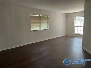 Building Photo - 309 Autumn Ln