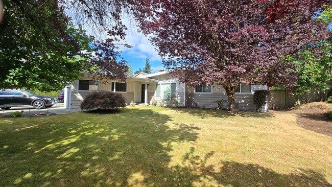 Building Photo - 14720 78th Ave NE