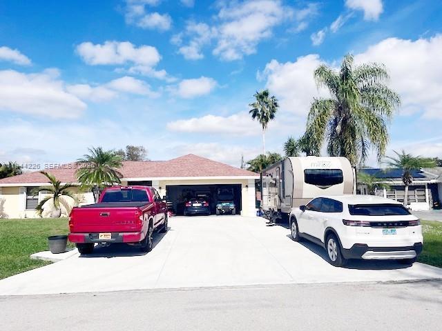 Foto del edificio - 357 NE Gulfstream Ave