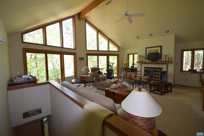 Building Photo - 40 Cliftwood Rd