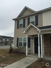 Building Photo - 1001 Ornate Dr
