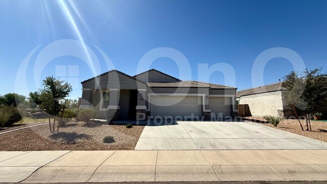 Building Photo - 30827 W Flower St