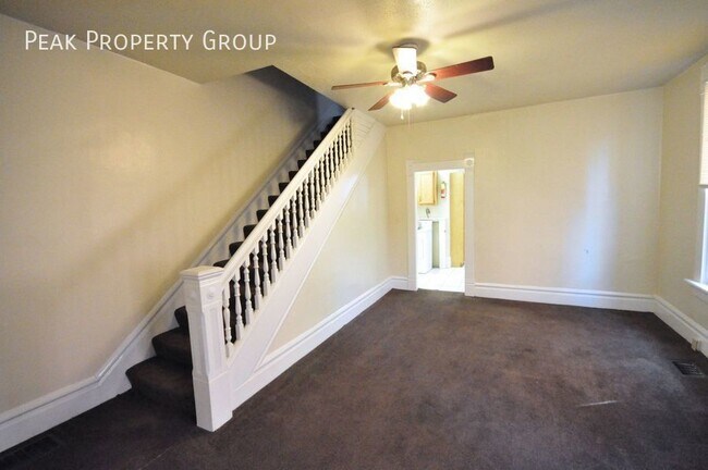 Building Photo - Available Fall 2024!   Located on Southeas...