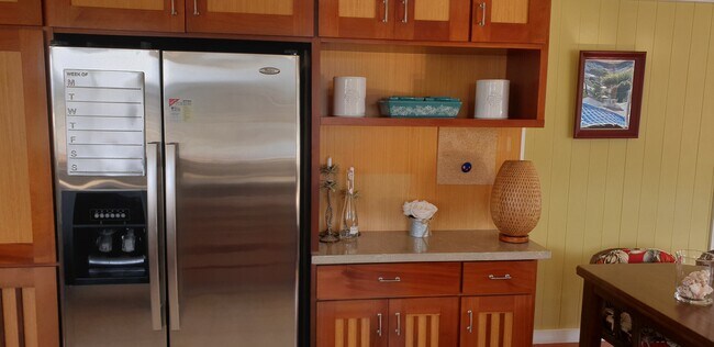 Foto del edificio - 3261 Palolo Terrace Pl