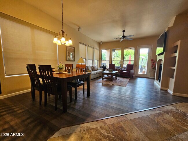 Foto del edificio - 9632 E Superstition Ln