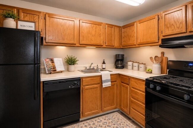 Building Photo - The Preserve at Owings Crossing Apartment Homes