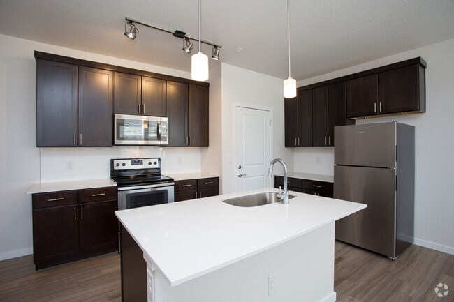 1HAB, 1BA - Collier - Enclave Vista Ridge