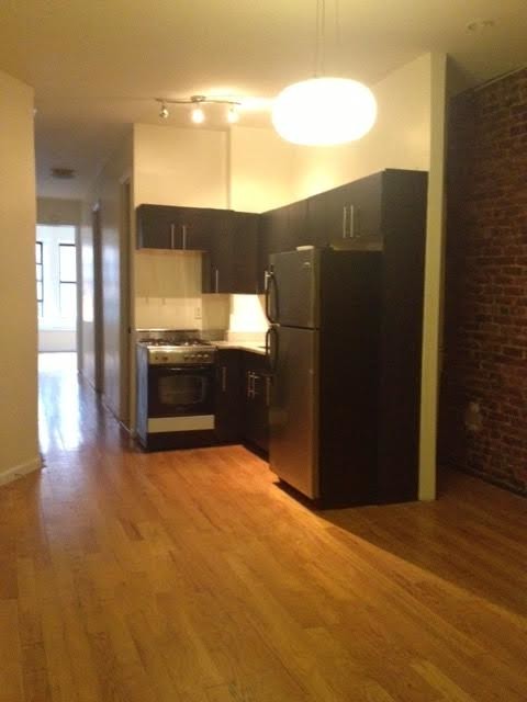 Primary Photo - 638 Classon Ave