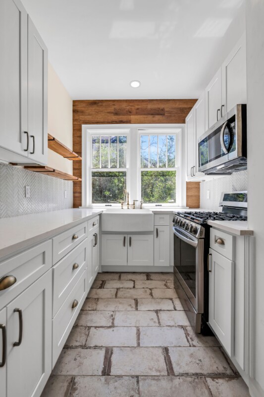 2744 Riverside Ave Unit 16, Jacksonville, FL 32205 Room for Rent in