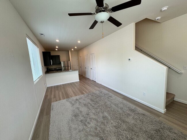 Foto del edificio - 2021 Build Northeast Portland 3 bed, 2.5 b...