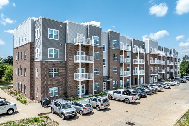 Foto del edificio - Ashton Flats