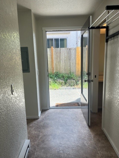 Entryway - 10320 NE 186th St