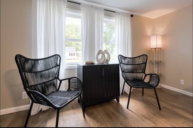 Foto del edificio - 1929 S 24th St