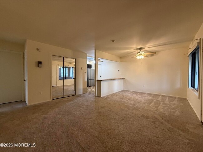 Building Photo - 115 Amberly Dr