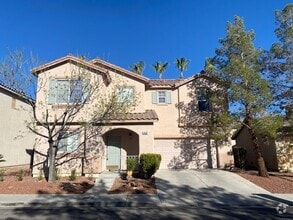 Building Photo - 2630 Heathrow St