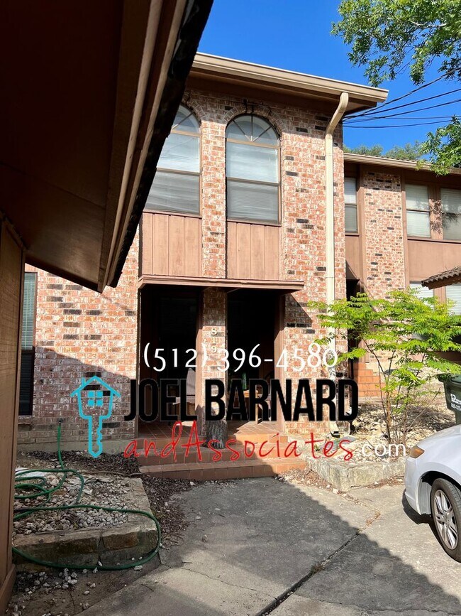 Foto del edificio - Available Mid July: Just steps Away from Campus and Frisbee Golf Course