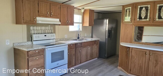 Foto del edificio - 2 br, 2 bath House - 1320 Colon Road