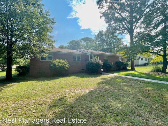 Foto del edificio - 3 br, 1.5 bath House - 4128 Faison Ave