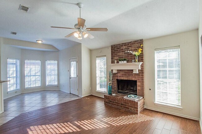 Building Photo - 4521 Allegro