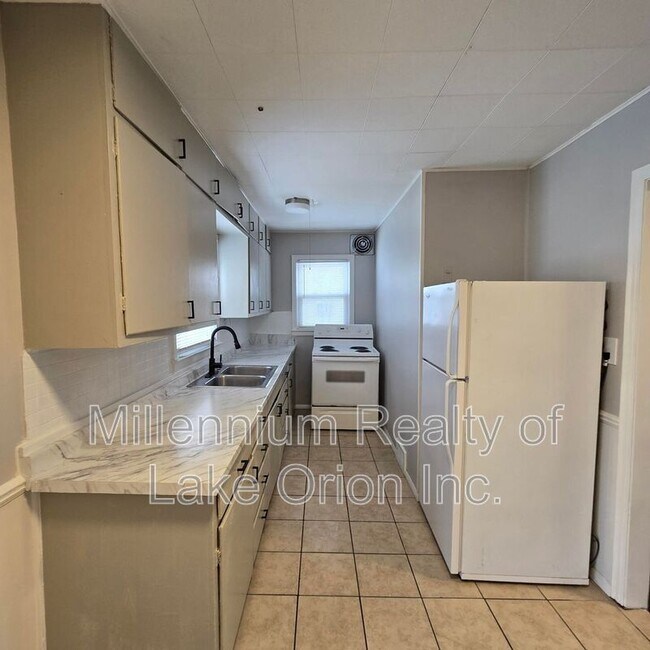 Foto del edificio - 715 Kenilworth Ave