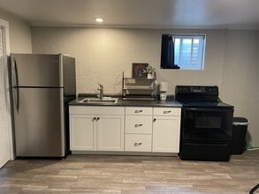 Building Photo - 2939 N Institute St