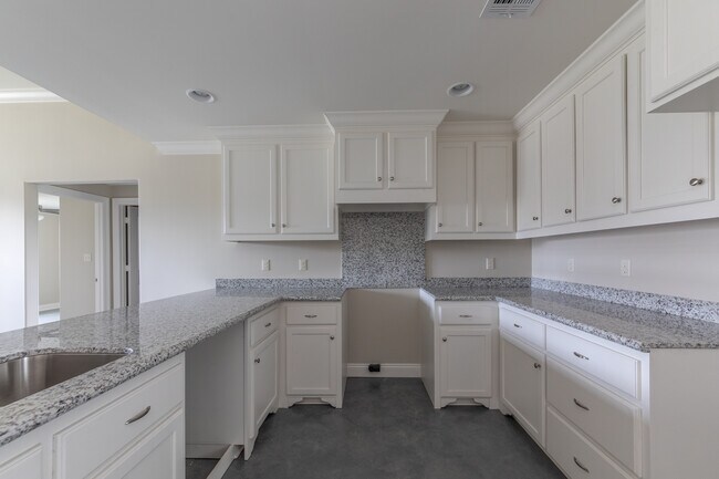 Building Photo - 1030 Lillian Michel Dr