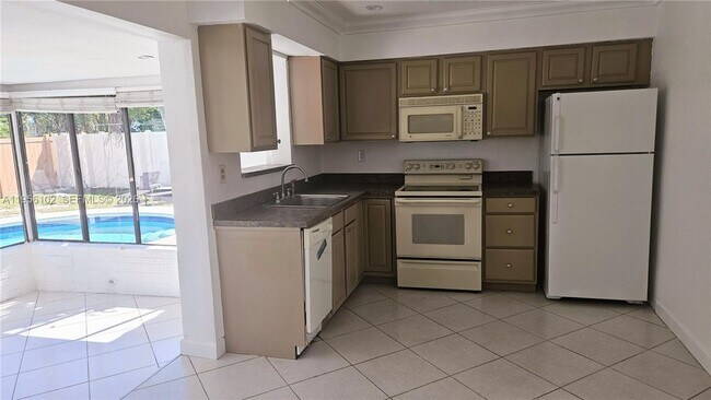 Foto del edificio - 4360 NE 13th Ave