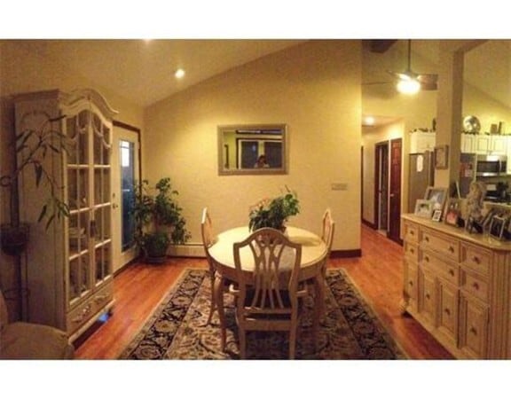Dining room - 40 Tudor St