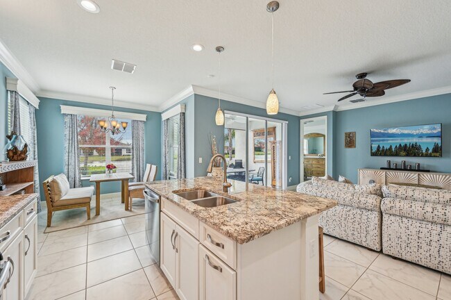 Building Photo - 15442 Santa Pola Dr