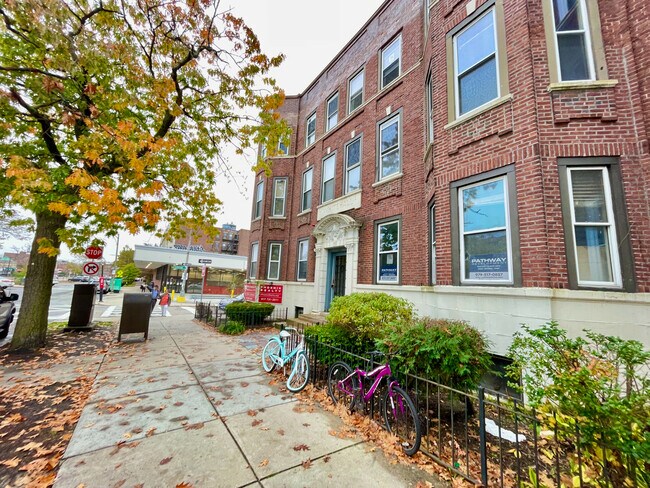 Foto del edificio - 1284 Commonwealth Avenue