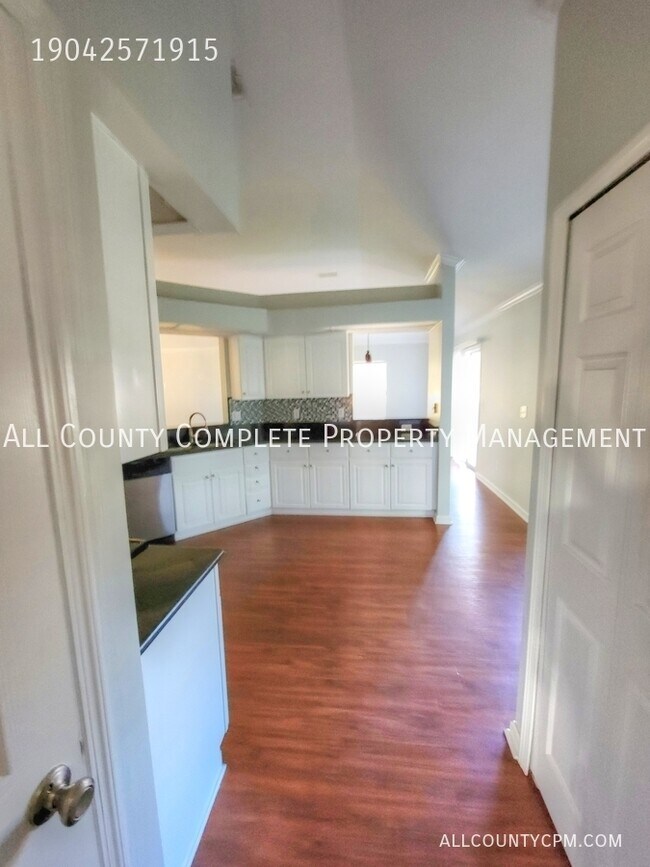Building Photo - 11369 Sutton Lakes Ct