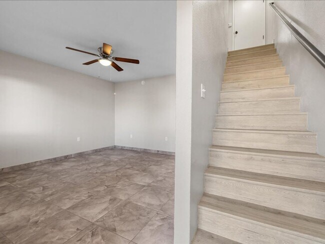 Foto del edificio - 2205 N 9th Ave