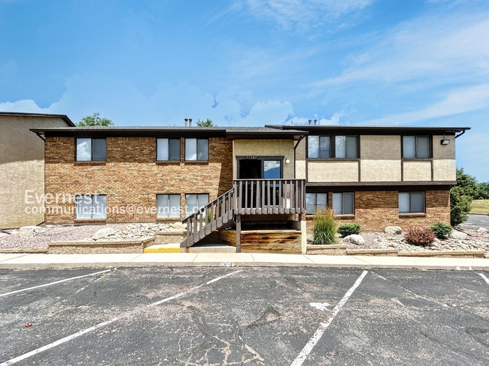 Primary Photo - 1120 Yuma St