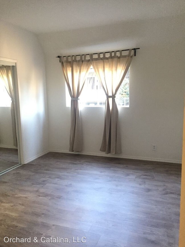 Foto del edificio - 15759 Vanowen St