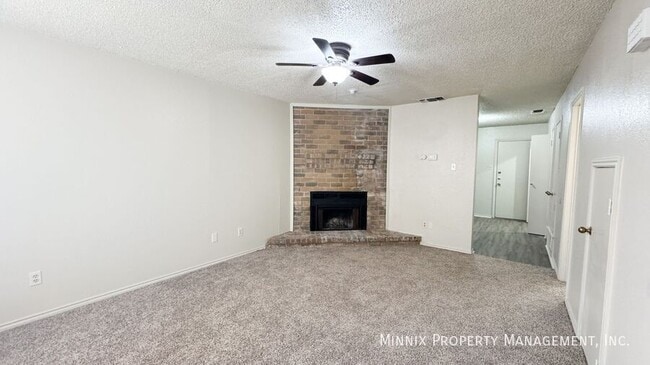 Building Photo - 5802 6th St