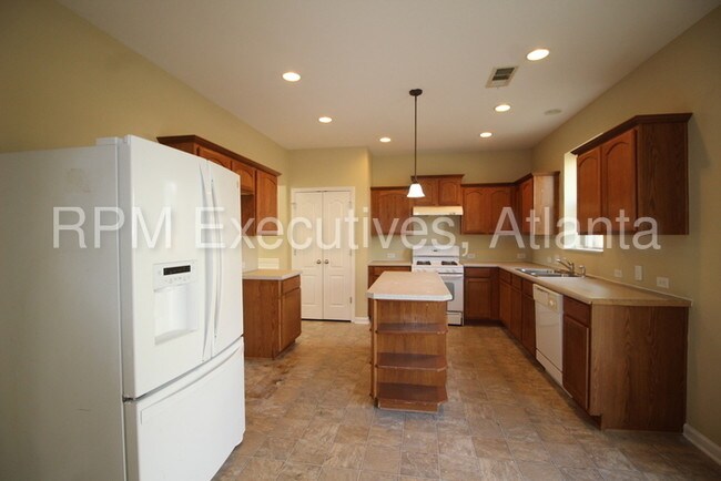 Building Photo - 1123 Simonton Hill Ct