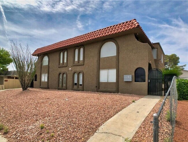 Barrio tranquilo - 6213 Smoke Ranch Rd