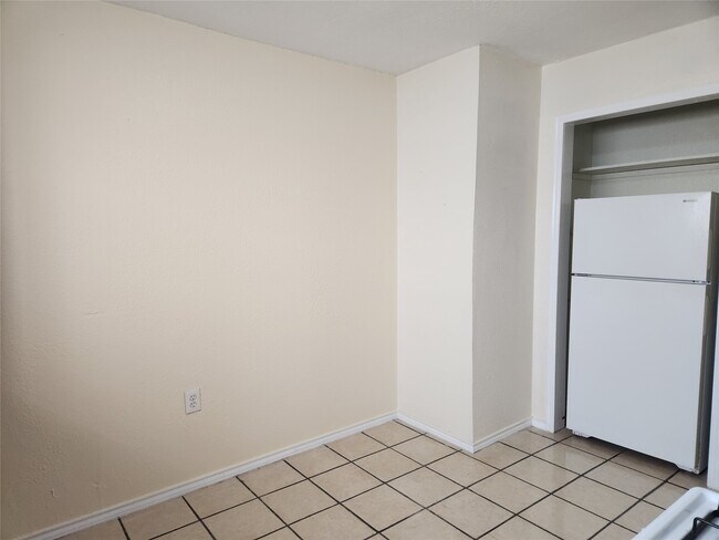 Foto del edificio - 1803 Church St