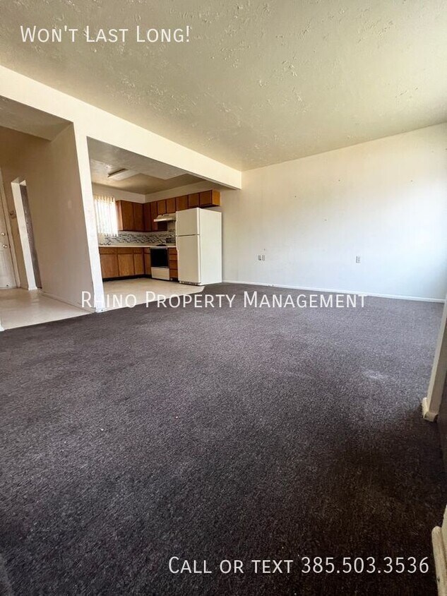 Photo - 475 N 1465 W-A