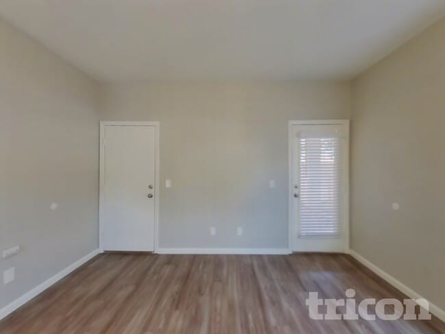 Building Photo - 5142 Piazza Cavour Dr