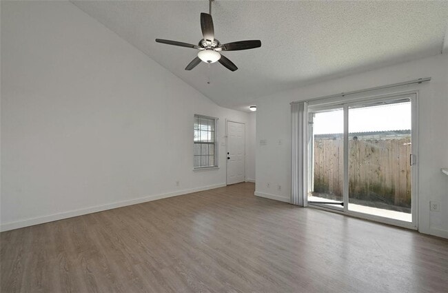Building Photo - 409 Blackson Ave