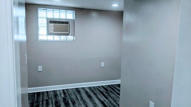 Foto del edificio - 6029 N Harlem Ave