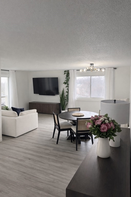 Building Photo - 200 Cove Way