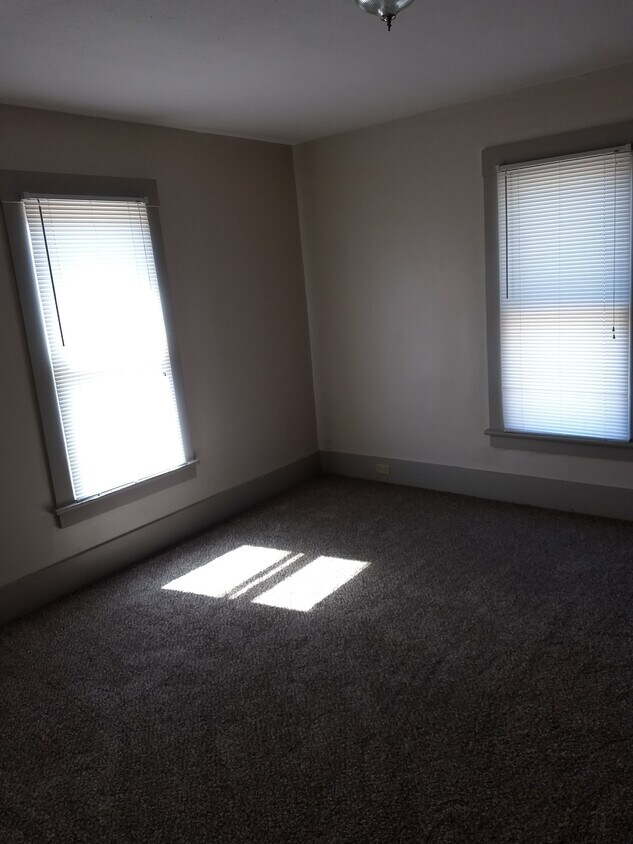 124 E Bowman St Unit Apt 3, Wooster, OH 44691 Apartments in Wooster