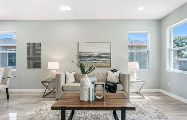 Foto del edificio - 5037 23rd St N