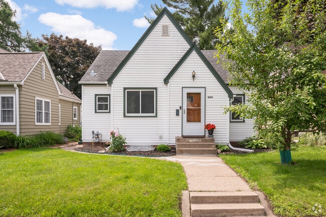 Building Photo - 1234 Watson Ave