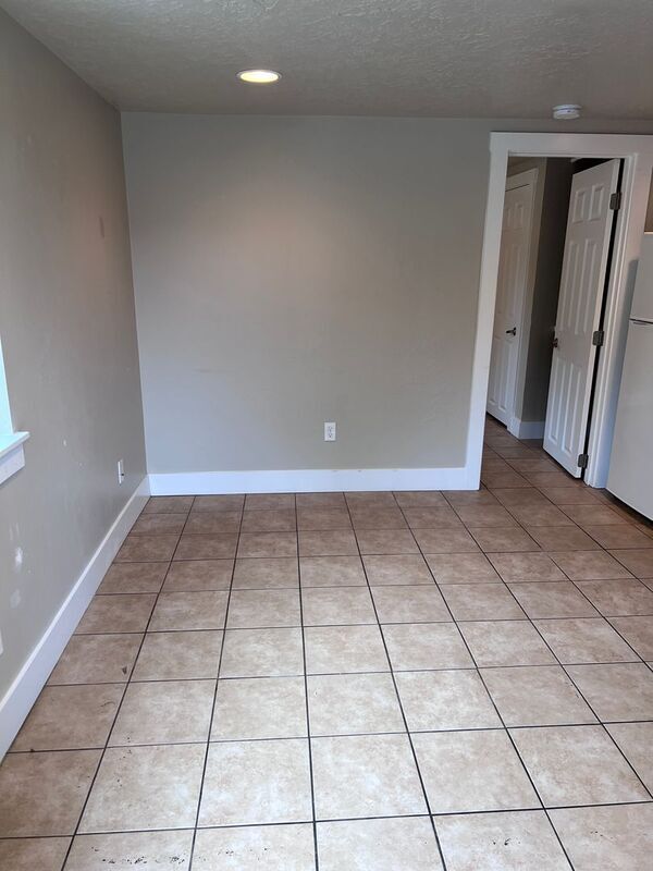 Foto del edificio - 1019 S Longmont Ave