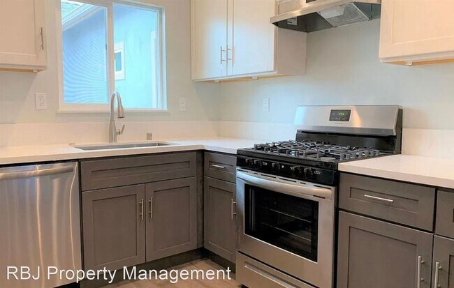 Foto del edificio - 2 br, 2 bath House - 821 10th Street #2