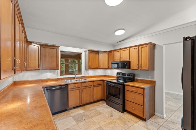 Foto del edificio - 120 Windermere Dr