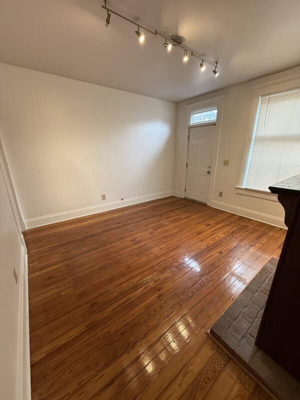 Foto del edificio - 458 E Sycamore St